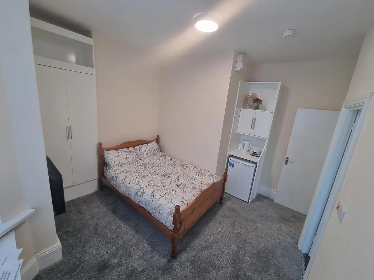 Immaculate 5-Bed House Up To 8 People In Wallsend Newcastle Upon Tyne 0*,  Regno Unito